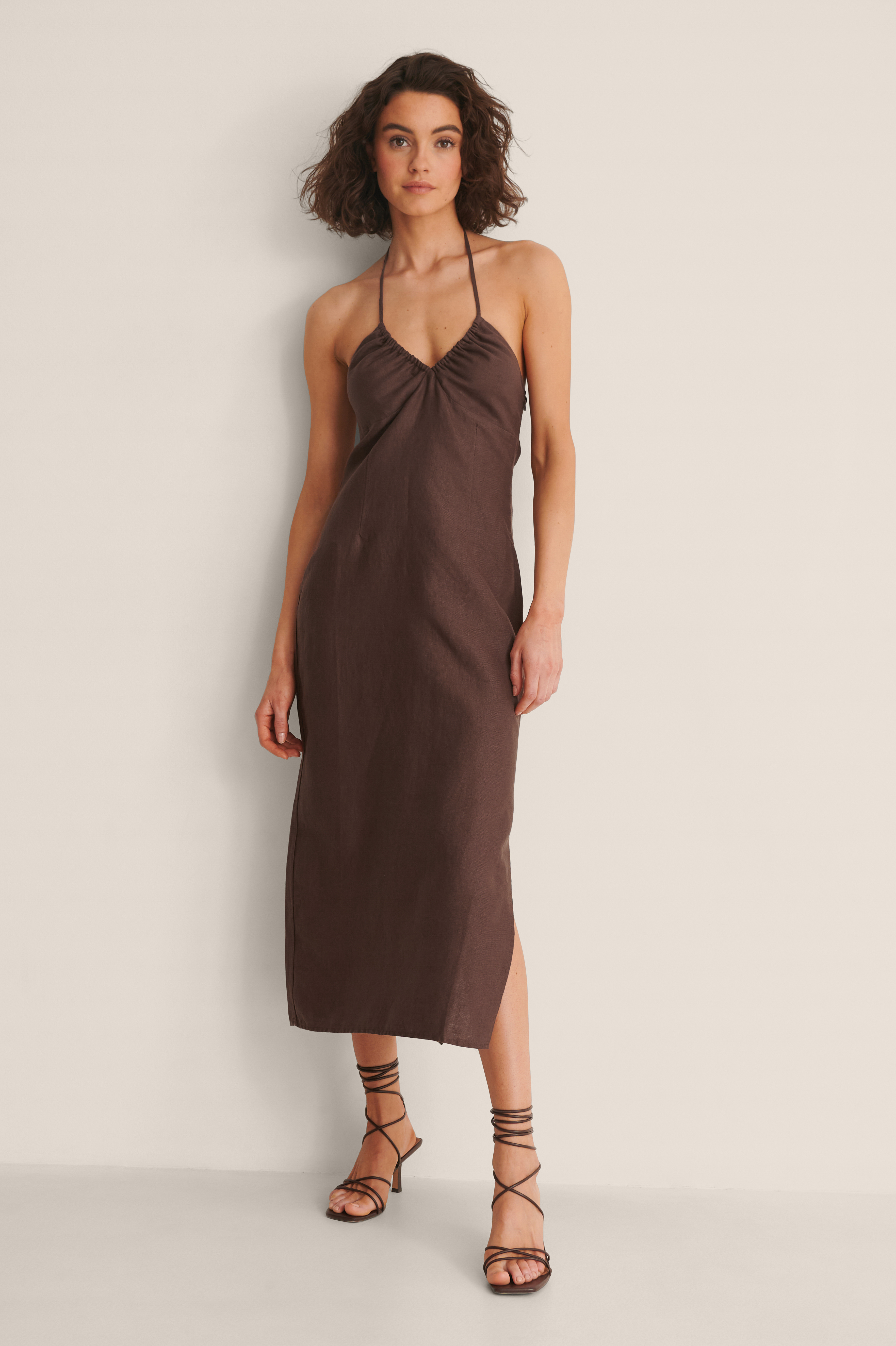 Halterneck Midi Dress Brown | na-kd.com